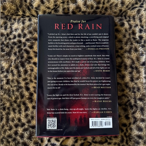 Red Rain Book - Picture 2 of 3